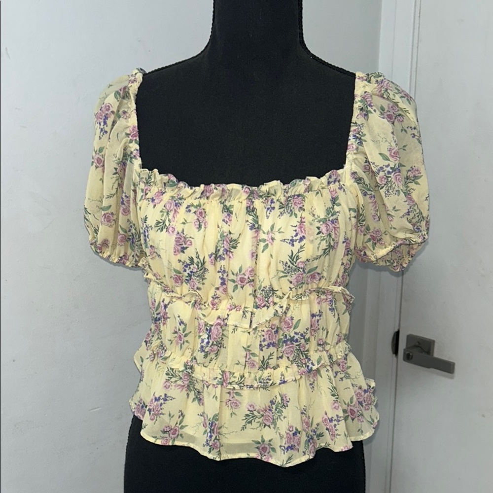 Floral Ruffle Women's Top